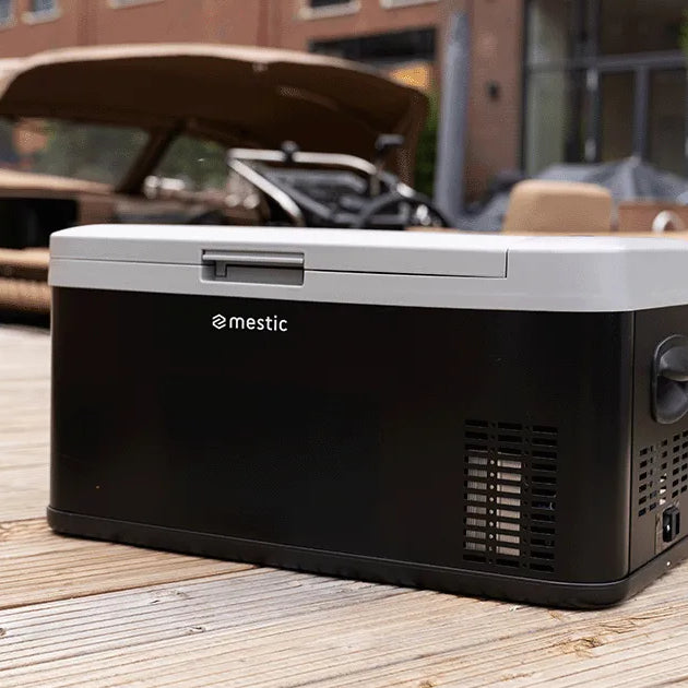 Cool Box for Sailing and Boating Day Trips