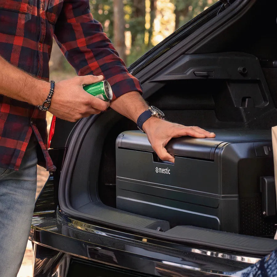 Troubleshooting a Mestic cool box - checking cooling from the boot - My Mestic