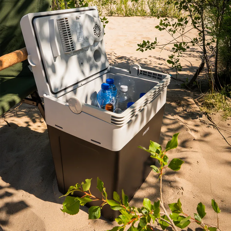 Mestic Cool Box Thermo Electric Mtec-28 Ac/Dc Uk 1503140