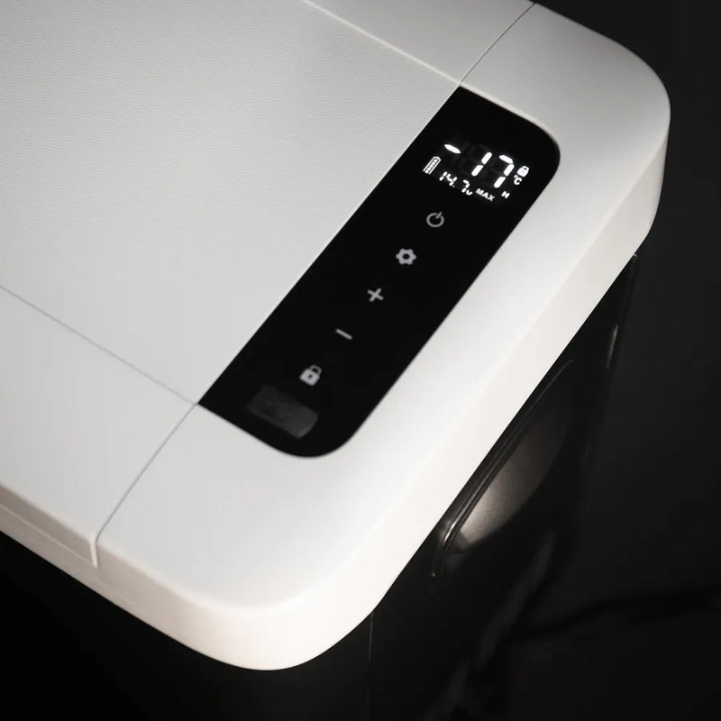 Mestic Cool Box Compressor Mcc-25 Ac/Dc Uk 1512520