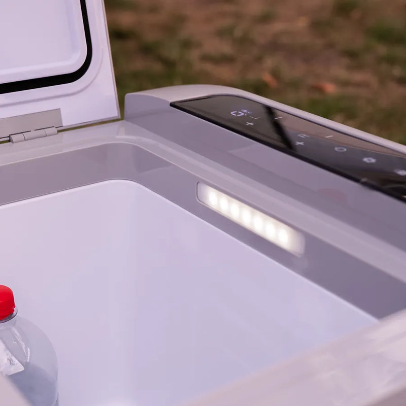 Mestic Cool Box Compressor Mcc-45 Ac/Dc Uk - Image 8 of 10 | UK Camping and Leisure